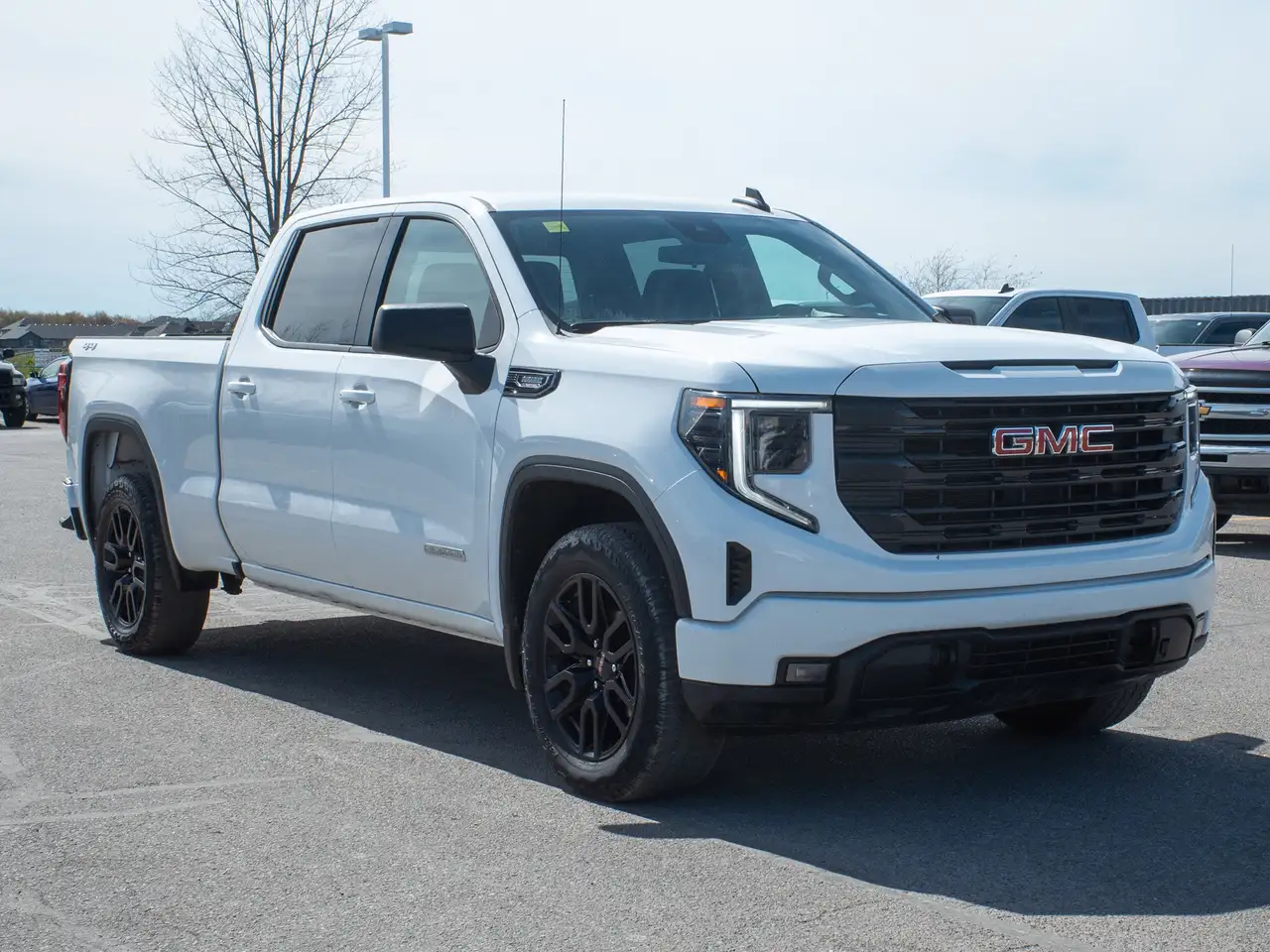 GMC Sierra 1500 снимка GMC Sierra 1500