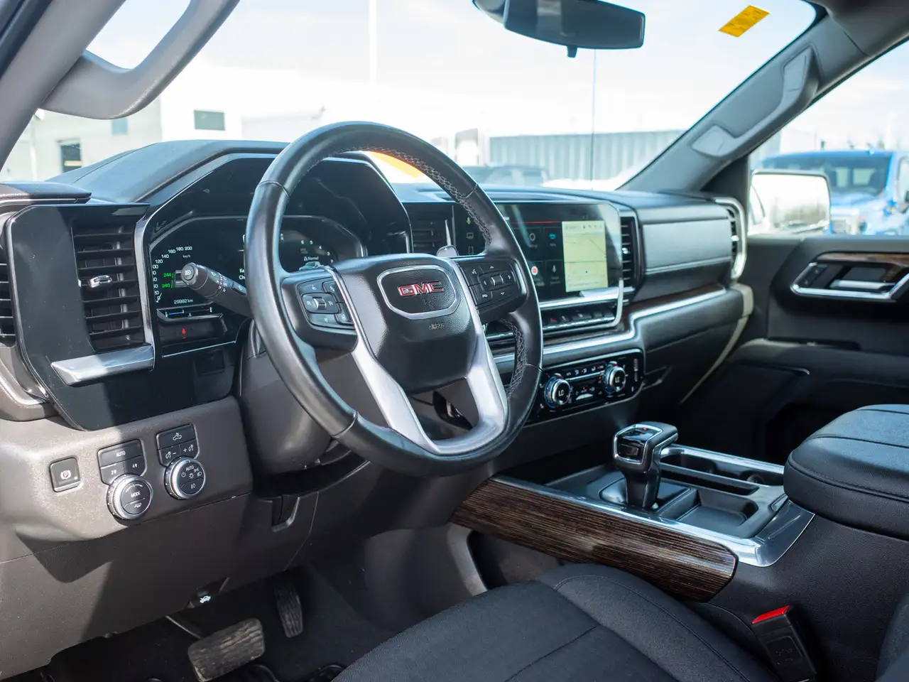 GMC Sierra 1500 снимка GMC Sierra 1500