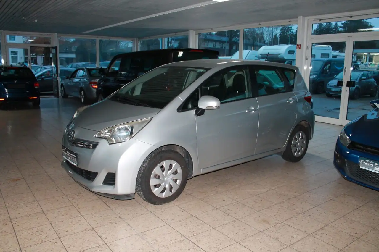 Toyota Verso-S