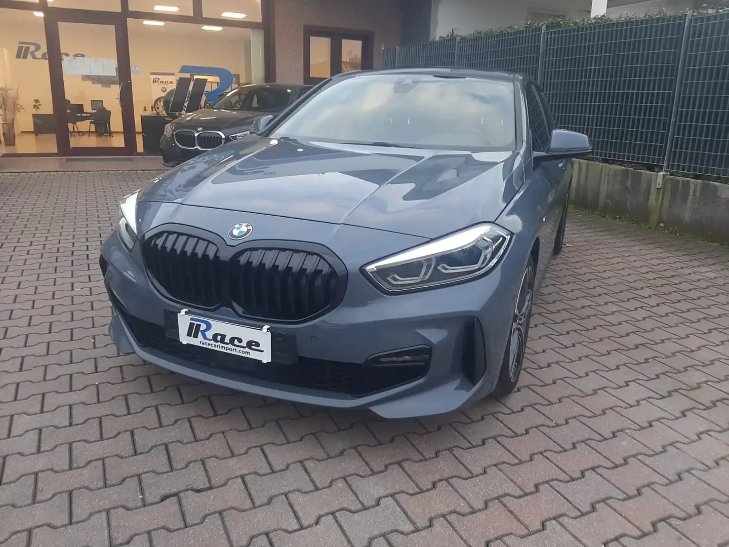 BMW 118 I M-SPORT LED NAVI VARI COLORI DISPONIBILI Gris - 2