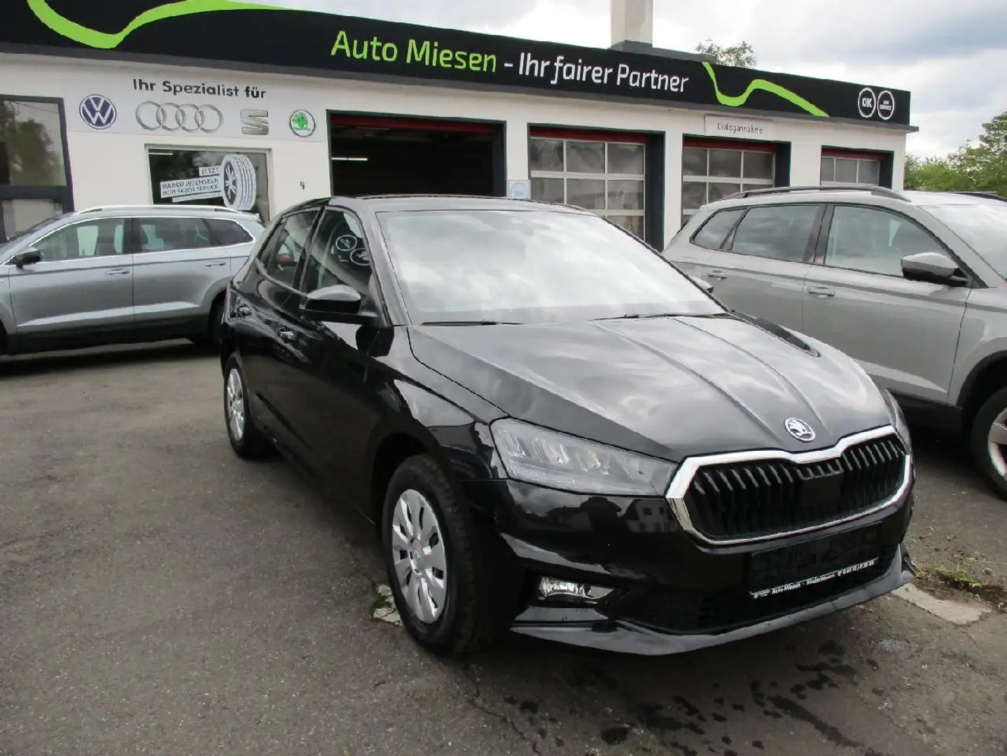 Skoda Fabia Selection Schwarz - 2