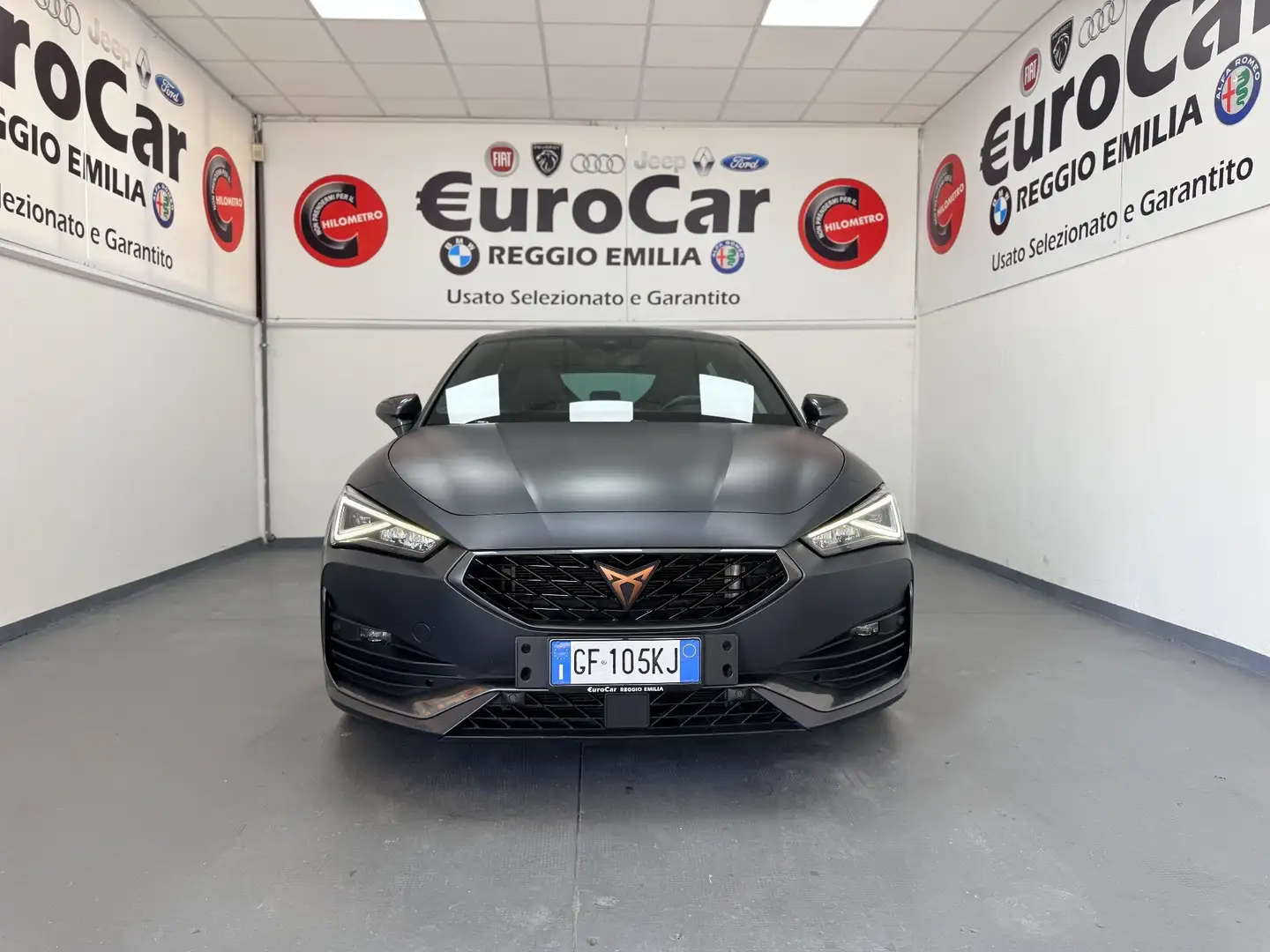 CUPRA Leon Leon 1.4 e-HYBRID 245 CV DSG Grijs - 2