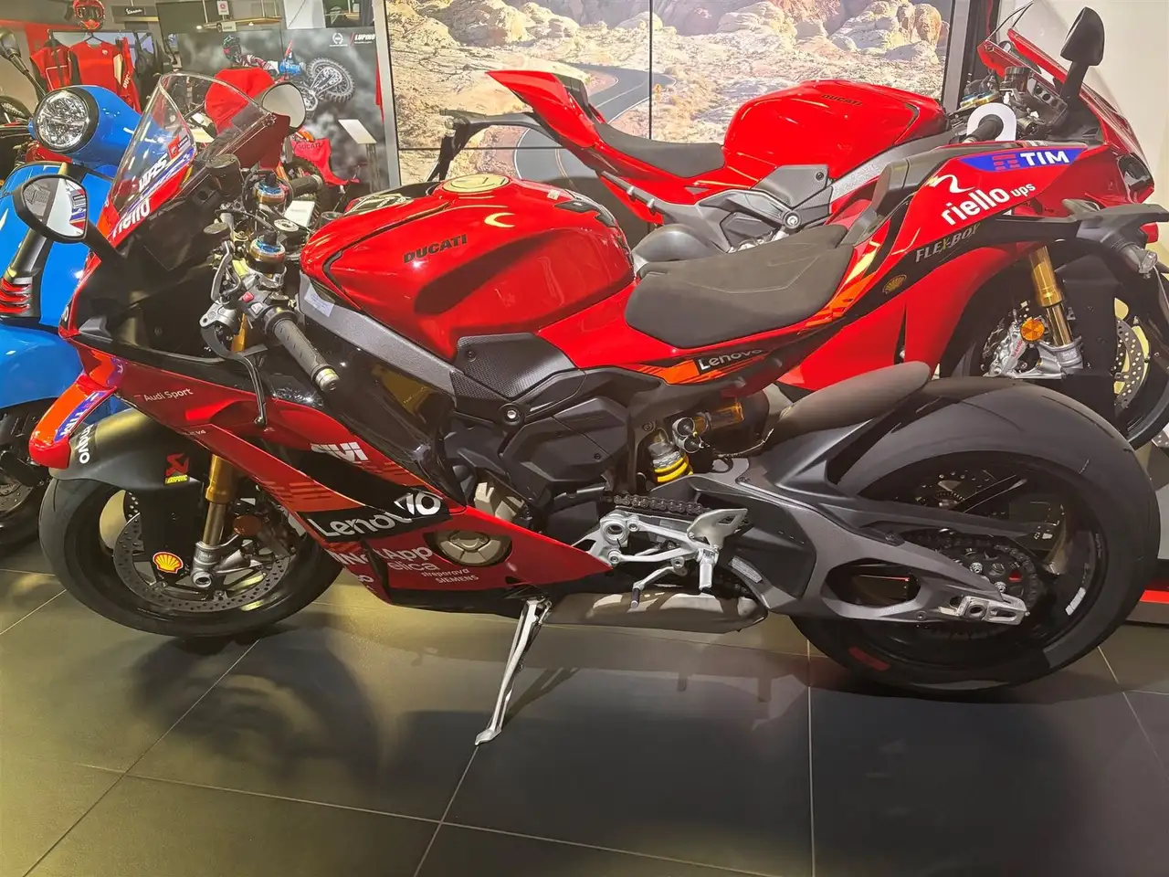 Ducati Panigale V4 S