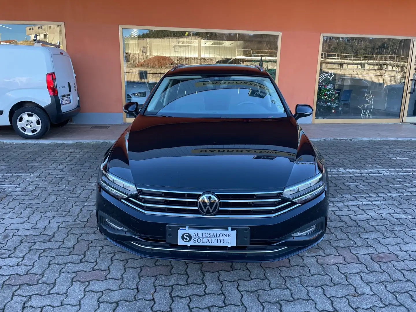 Volkswagen Passat Variant 2.0 TDI SCR EVO DSG Business Nero - 2