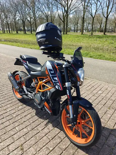 KTM 390 Duke - foto 6