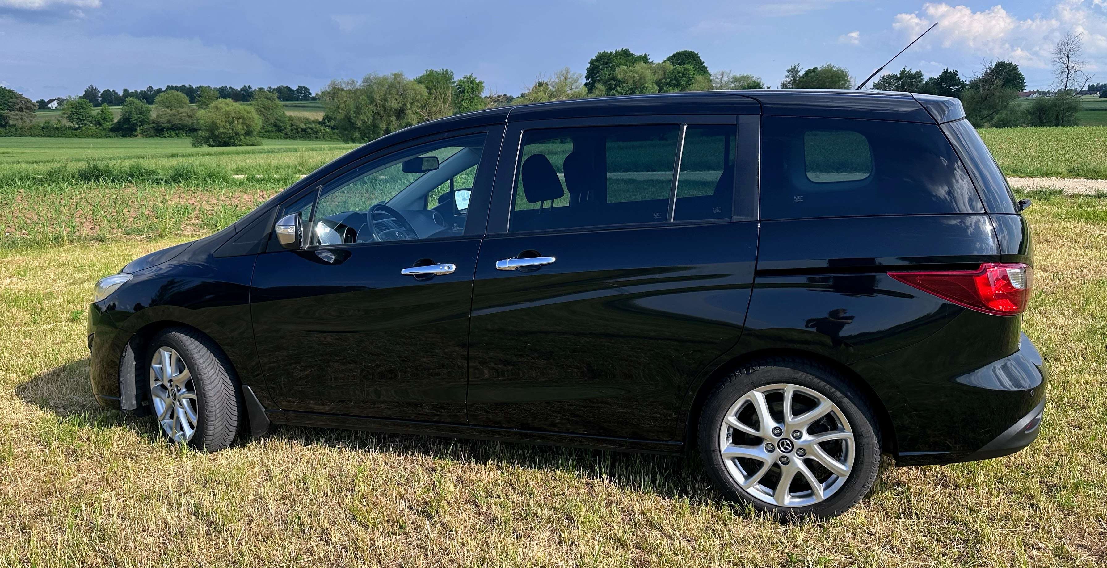 Second hand Mazda 5 1.6