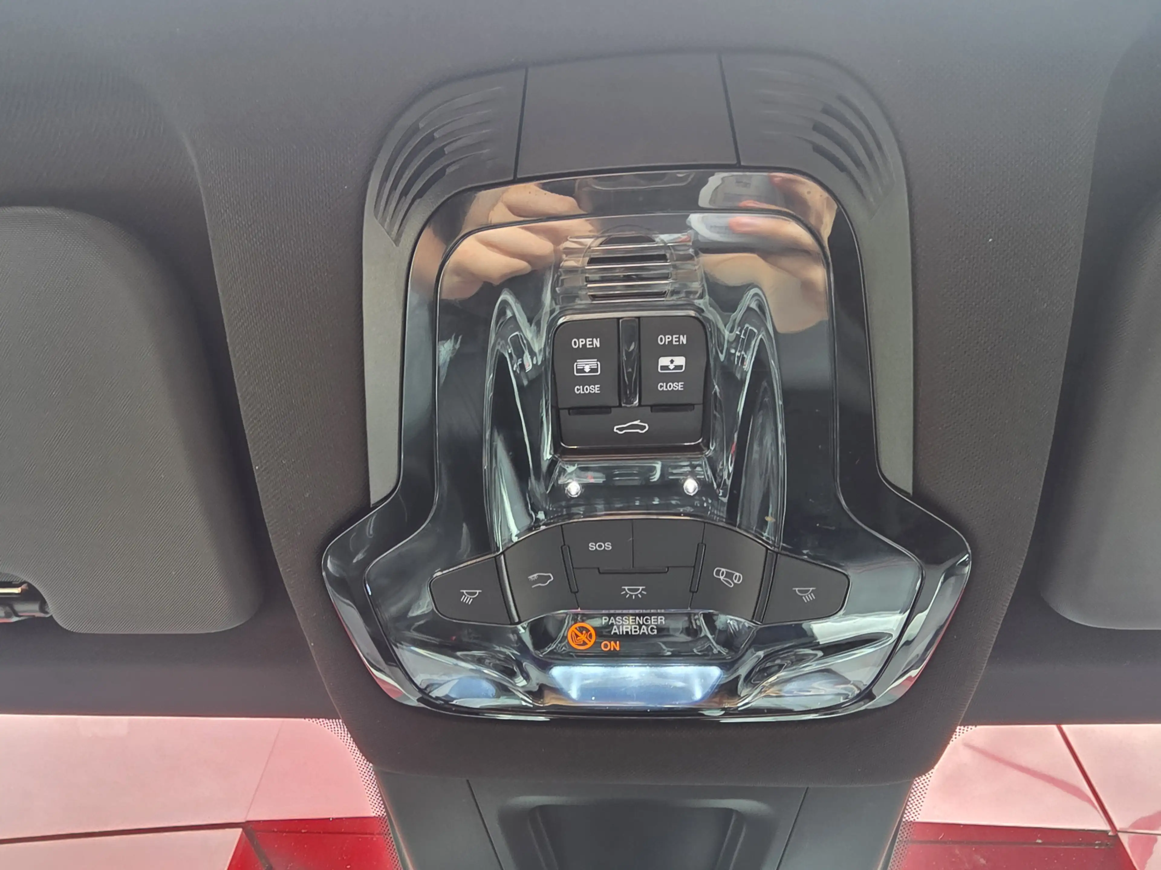 Alfa Romeo Tonale 1.3T PHEV 280PK Tributo Italiano | Panorama-dak | — photo 22