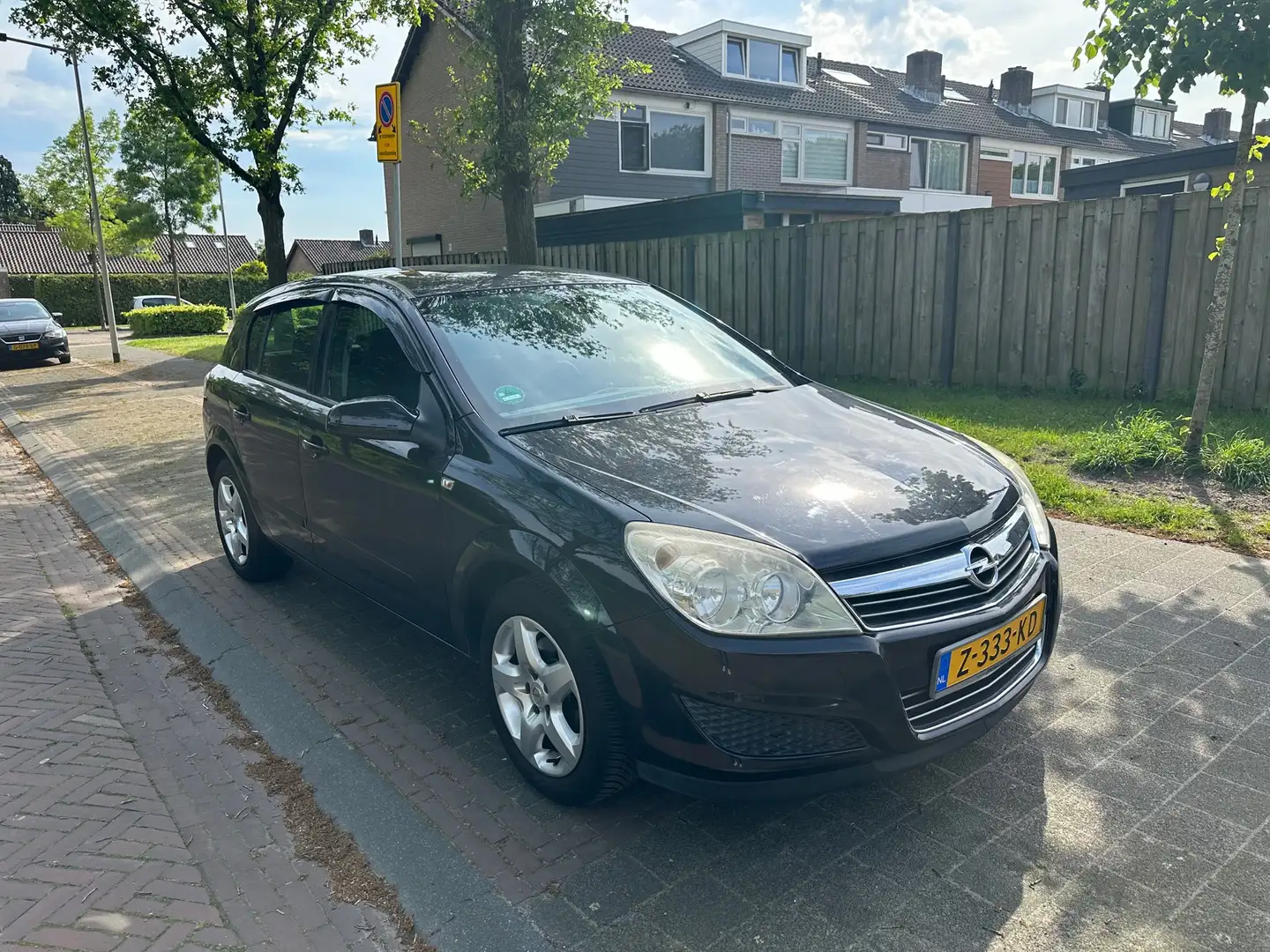 Opel Astra 1.4 Edition Nwe koppeling Zwart - 1