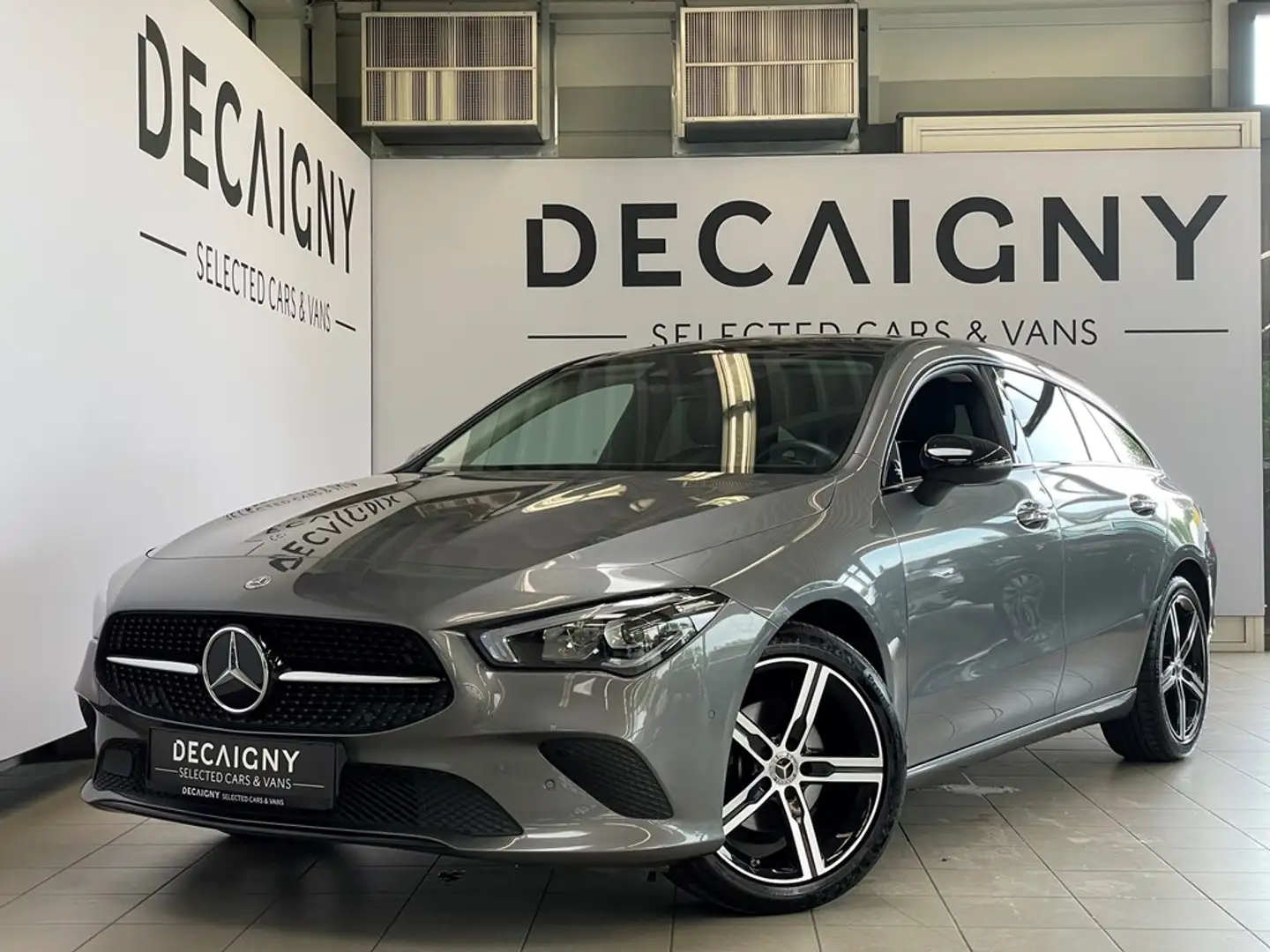 Mercedes-Benz CLA 180 Progressive*App Connect*Pano dak*Camera Grau - 1