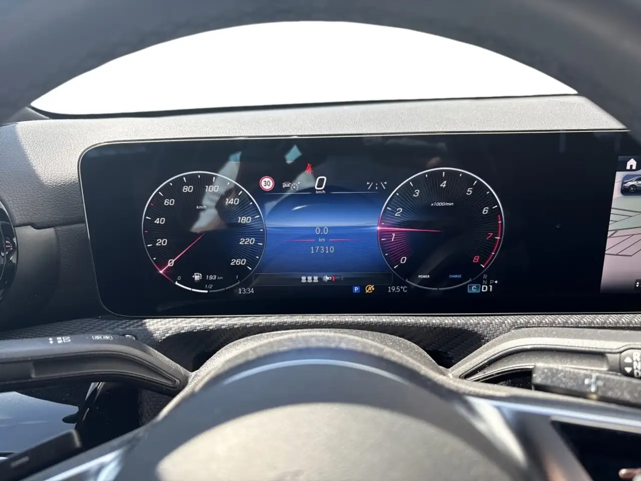 Mercedes-Benz A 180 Limousine AHK LED ACC SHZ 10
