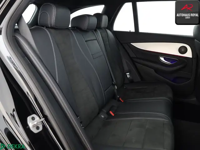 Mercedes-Benz E-Class view 13