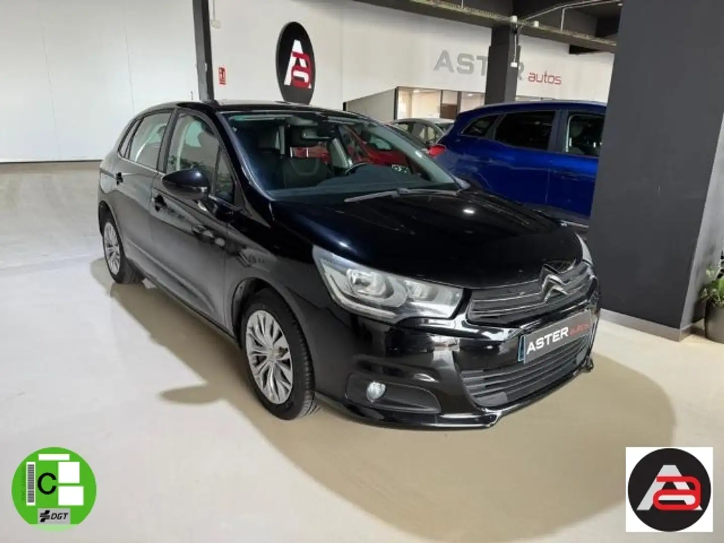 Citroen C4 1.2 PureTech S&S Feel Edition 130 Noir - 1