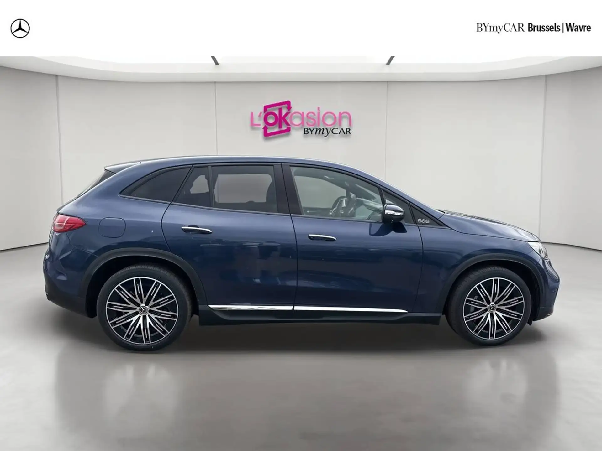 Mercedes-Benz EQE EQE 500 2025 네이비 사진 6