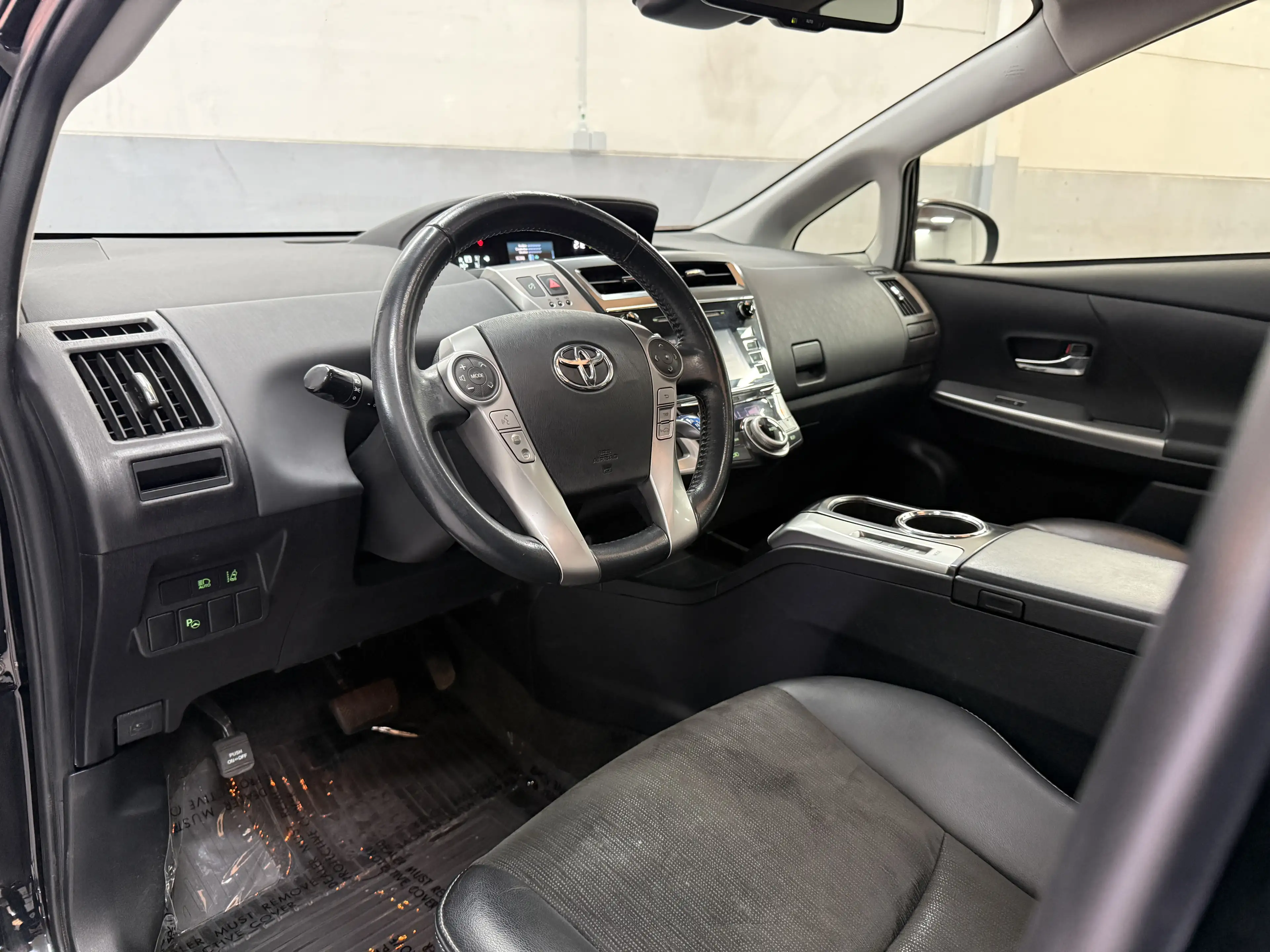 Toyota Prius+ hybride / 7 ZITPLAATSEN / TOYOTA GARANTIE / OHB OK — photo 9