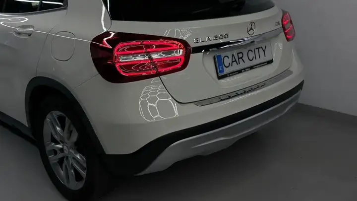 Mercedes-Benz GLA 200D Style (2015) X156 2015, foto 4