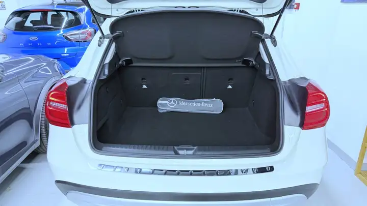 Mercedes-Benz GLA 200D Style (2015) X156 2015, foto 19