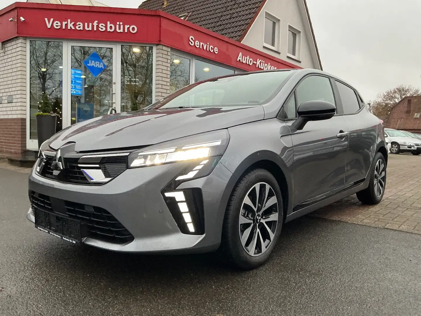 Mitsubishi Colt Plus 1.0 TCE SHZ BT CarPlay Kamera Tempomat Gri - 1