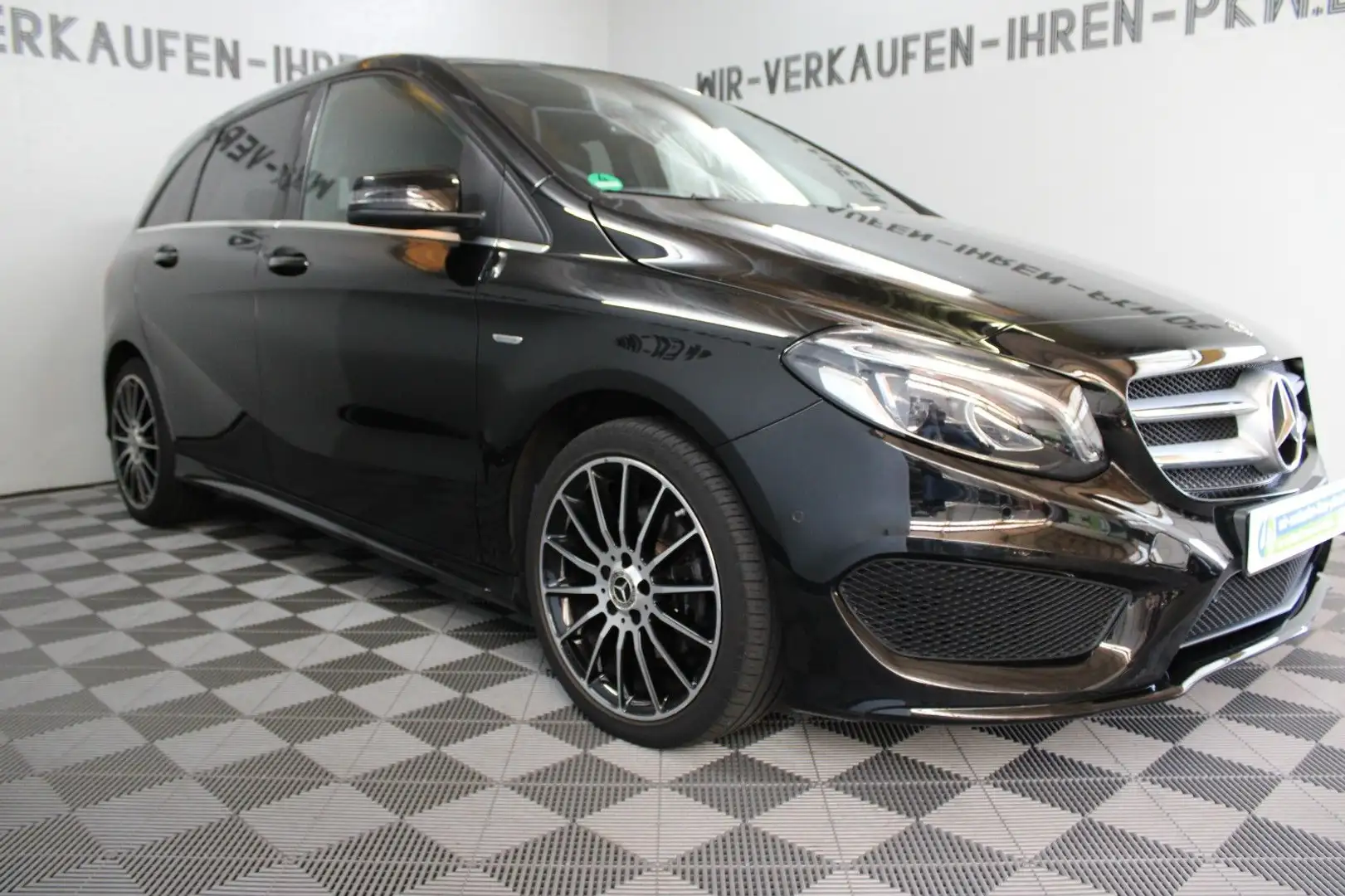 Mercedes-Benz B 180 B180 CDI / d AMG LINE° EDITION° LED°AHK Noir - 1