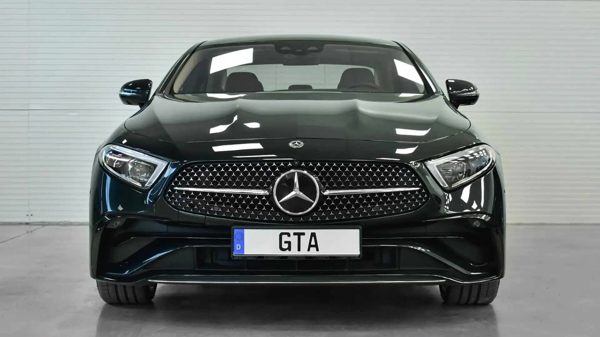 Mercedes-Benz CLS 450 AMG Line 4MATIC Coupe Green - 2