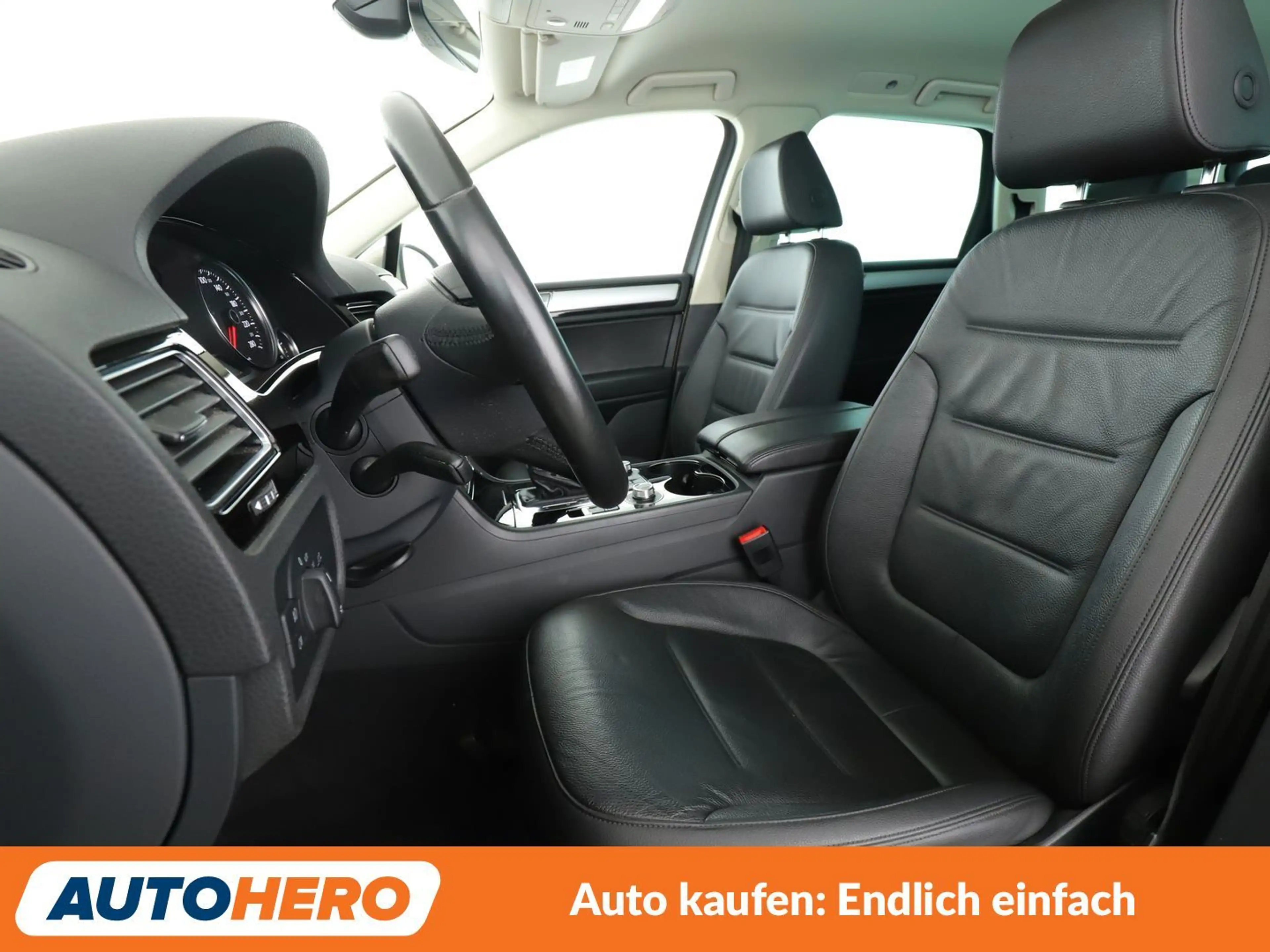 Volkswagen Touareg 3.0 V6 TDI Terrain Tech BMT Aut.*PDC*4xSHZ*AHK* — photo 10
