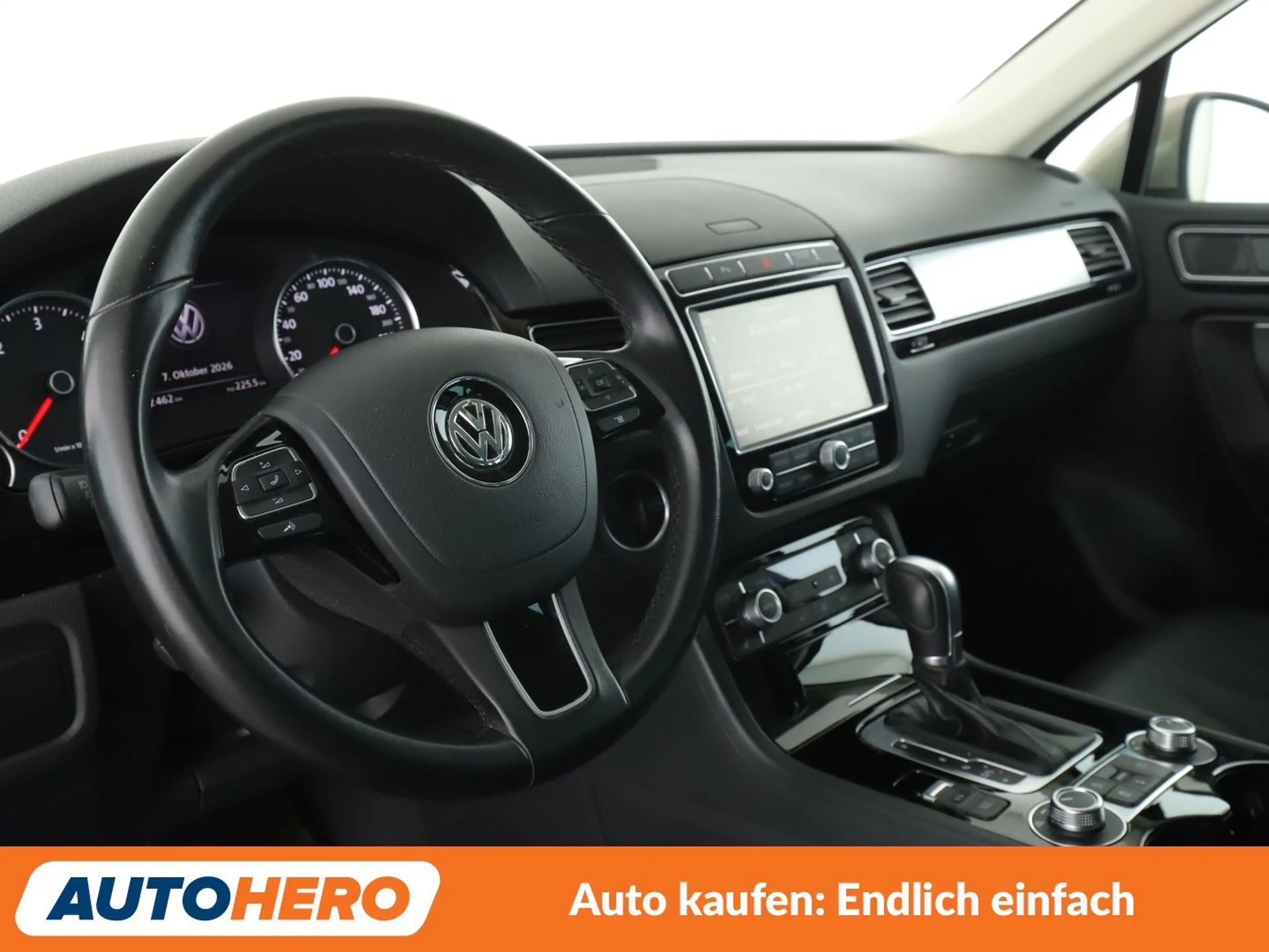 Volkswagen Touareg 3.0 V6 TDI Terrain Tech BMT Aut.*PDC*4xSHZ*AHK* — photo 11