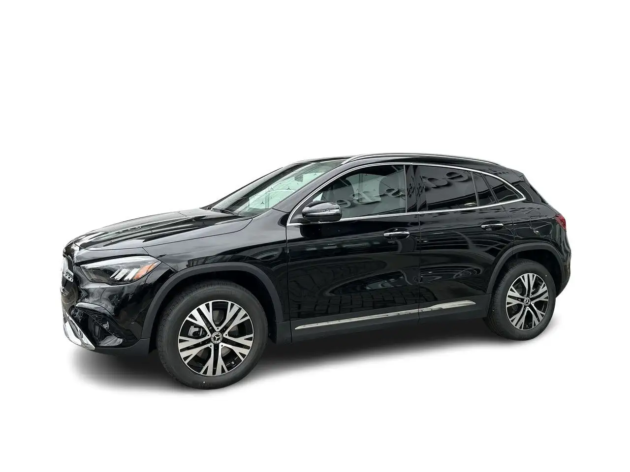 Mercedes-Benz GLA снимка Mercedes-Benz GLA
