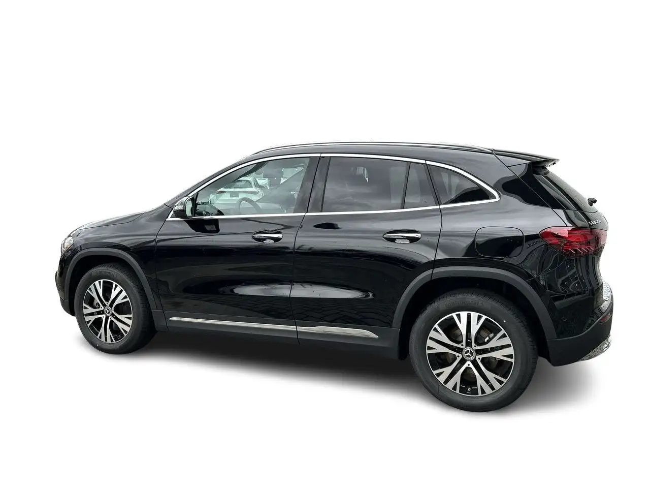 Mercedes-Benz GLA снимка Mercedes-Benz GLA
