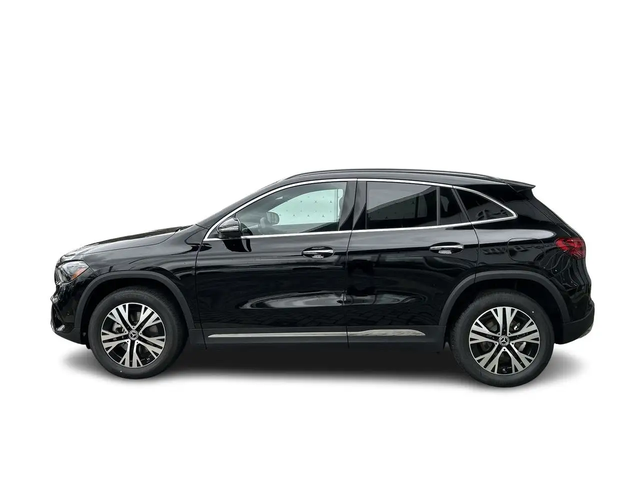 Mercedes-Benz GLA снимка Mercedes-Benz GLA
