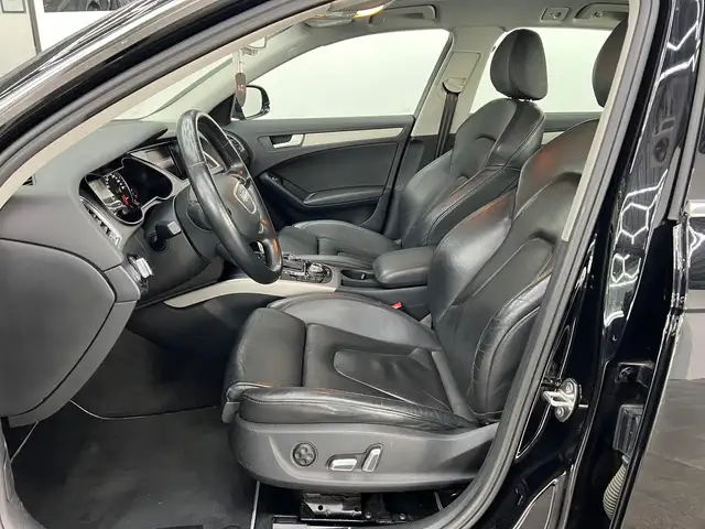 Audi A4 view 14