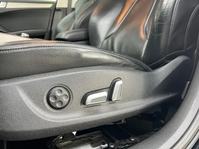 Audi A4 view 15