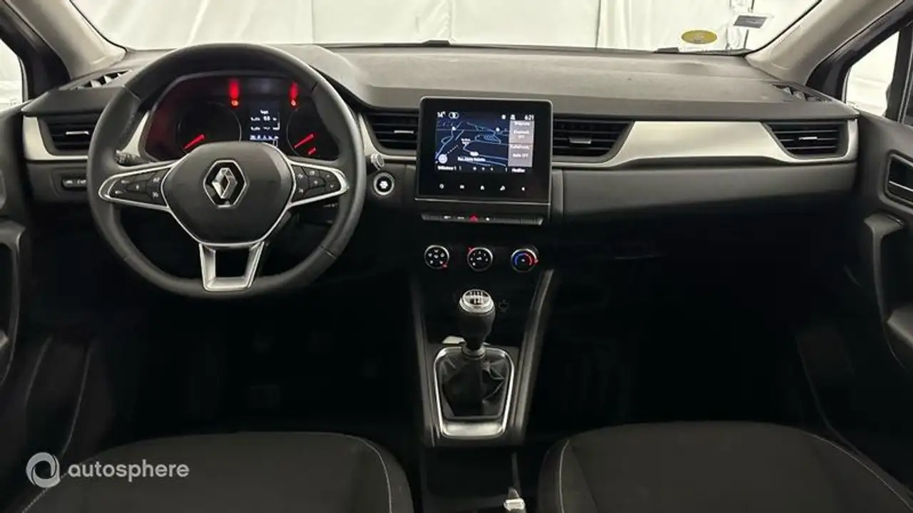 Renault Captur — photo 11
