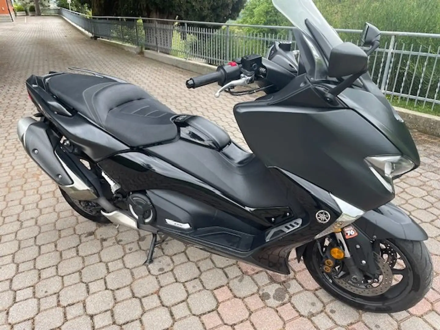 Yamaha TMAX 530 DX Nero - 2