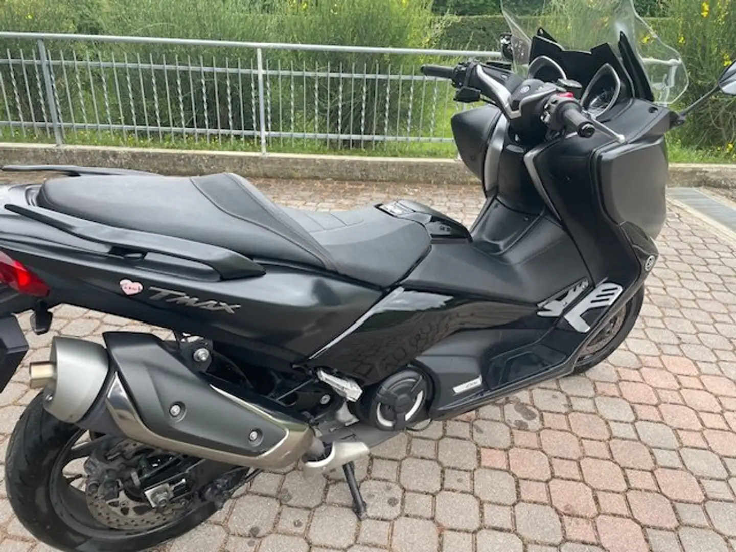 Yamaha TMAX 530 DX Nero - 1
