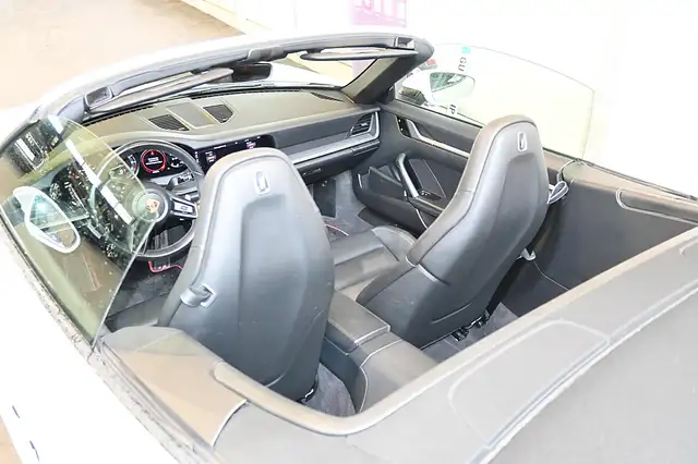Porsche 911 Carrera S Cabriolet Ansicht 24