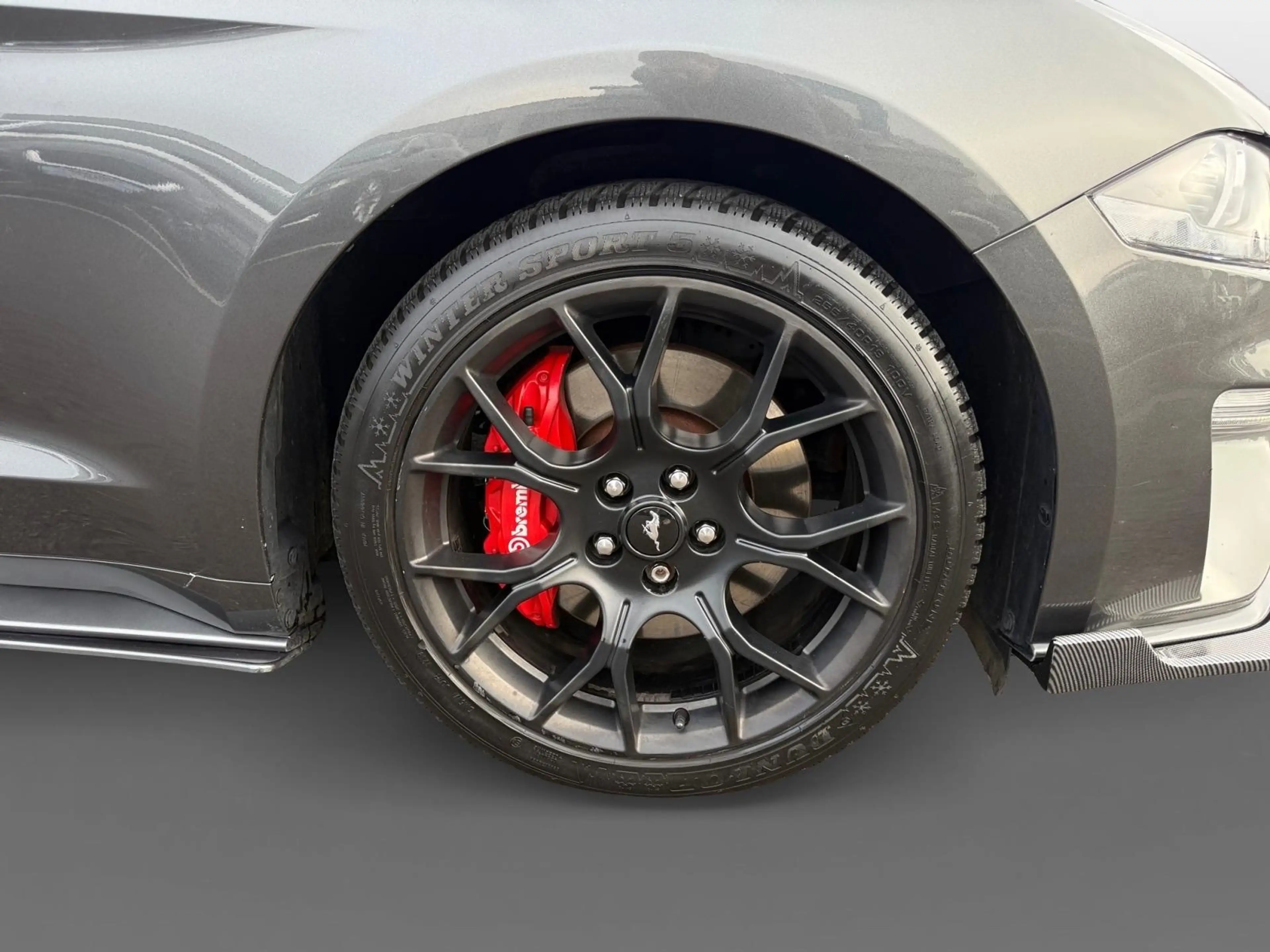 Ford Mustang Cabriolet-2.3 v6 — photo 10