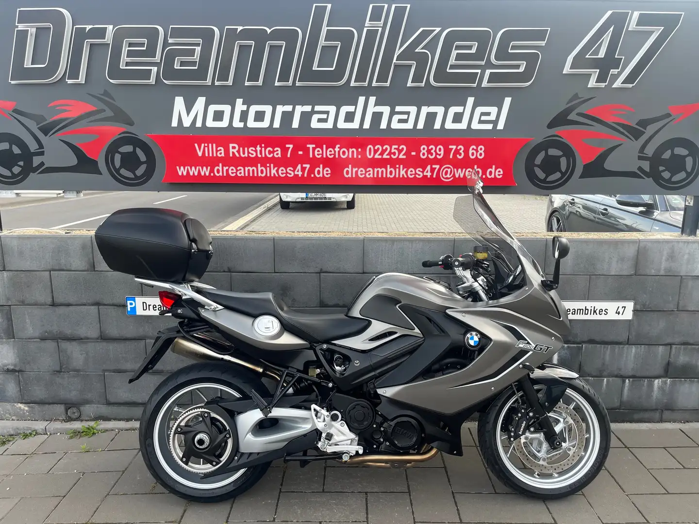 BMW F 800 GT NEUZUSTAND**BMW TOPCASE**HOHE SCHEIBE**WUNDERLICH Gris - 1