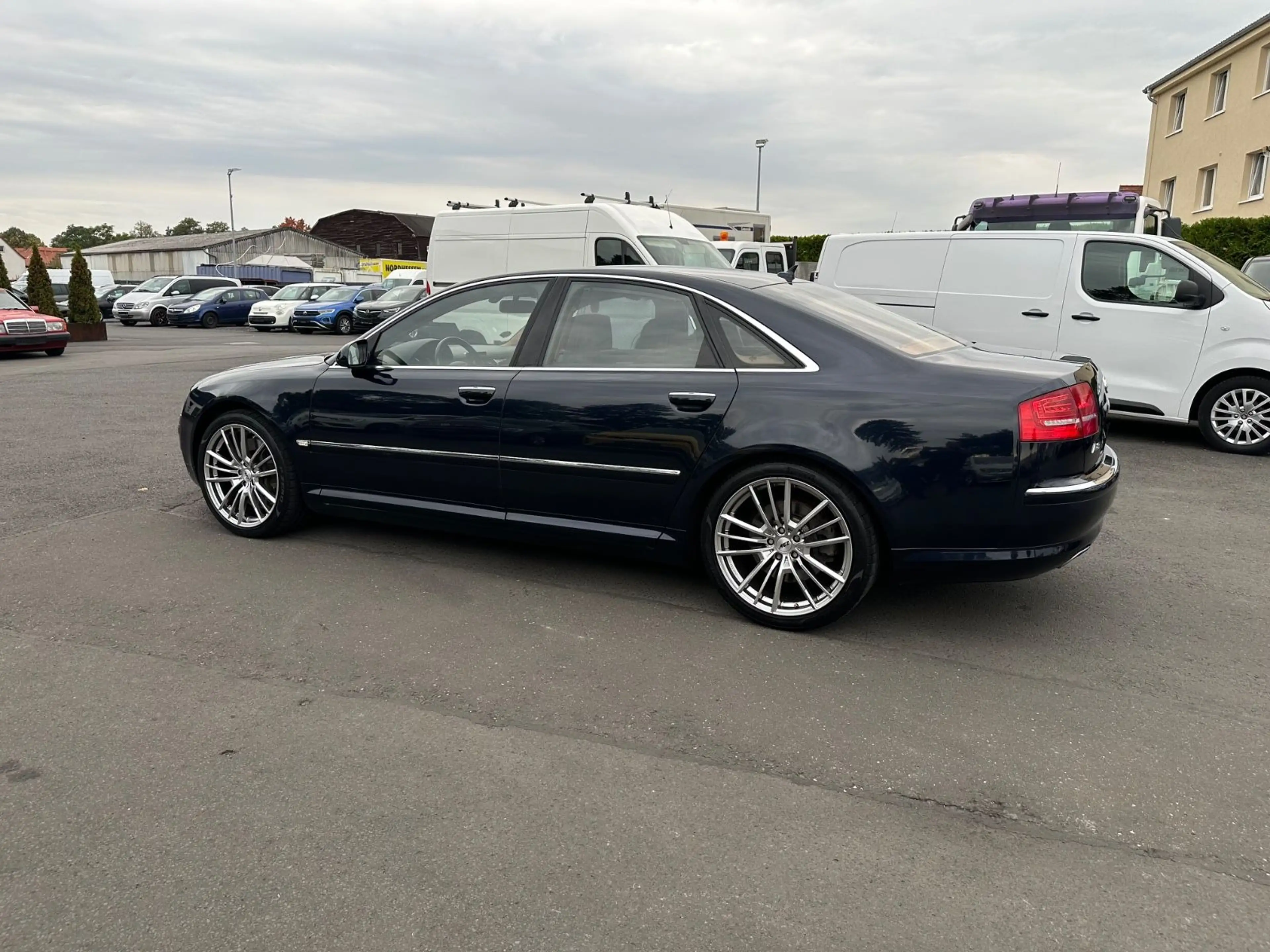 Audi A8 6.0 quattro W12 *VOLLA — photo 8