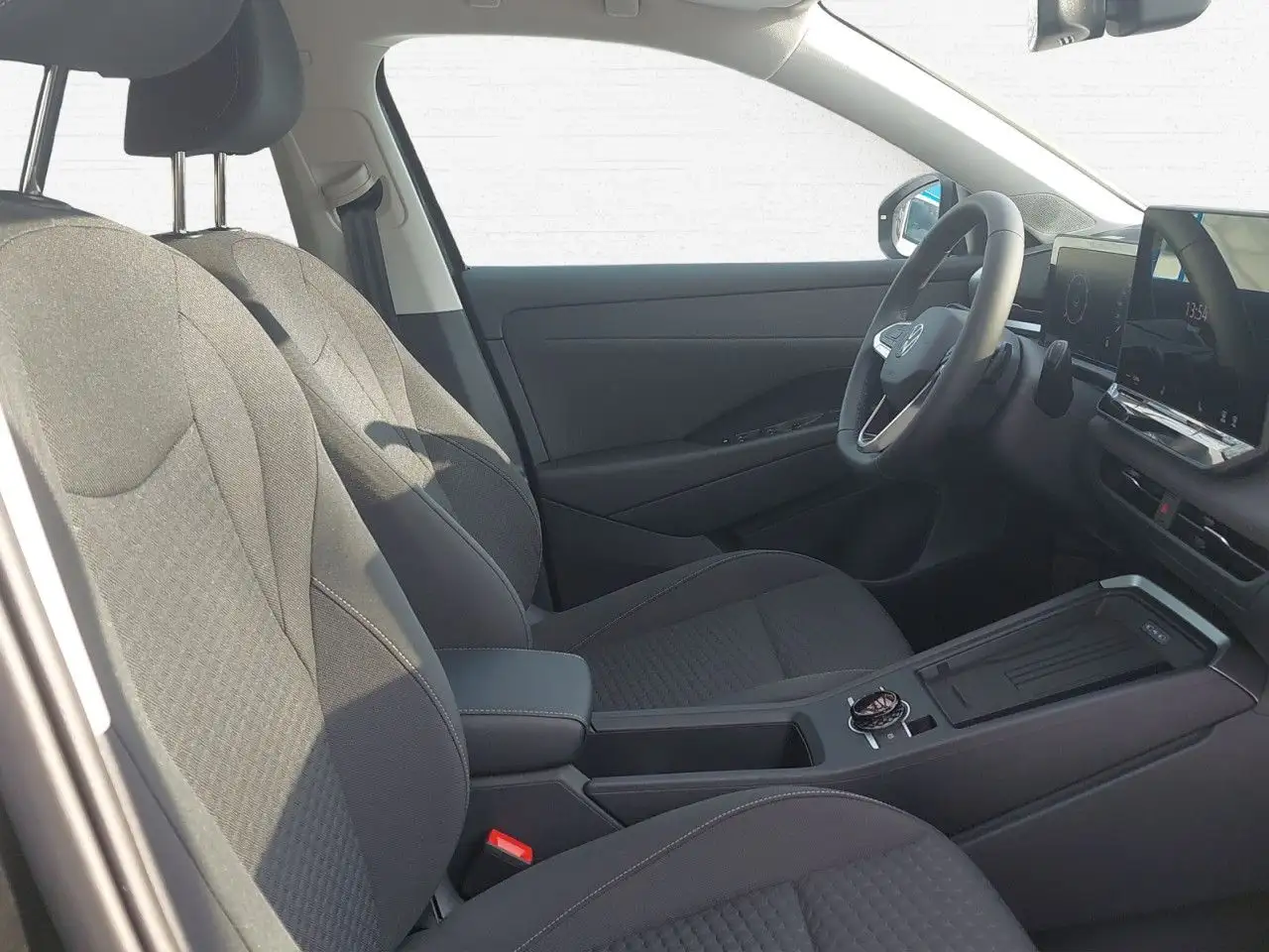 Volkswagen T-Roc T ROC 1.5 eTSI DSG LIFE CARPLAY RFK CLIMATRONIC AC 15