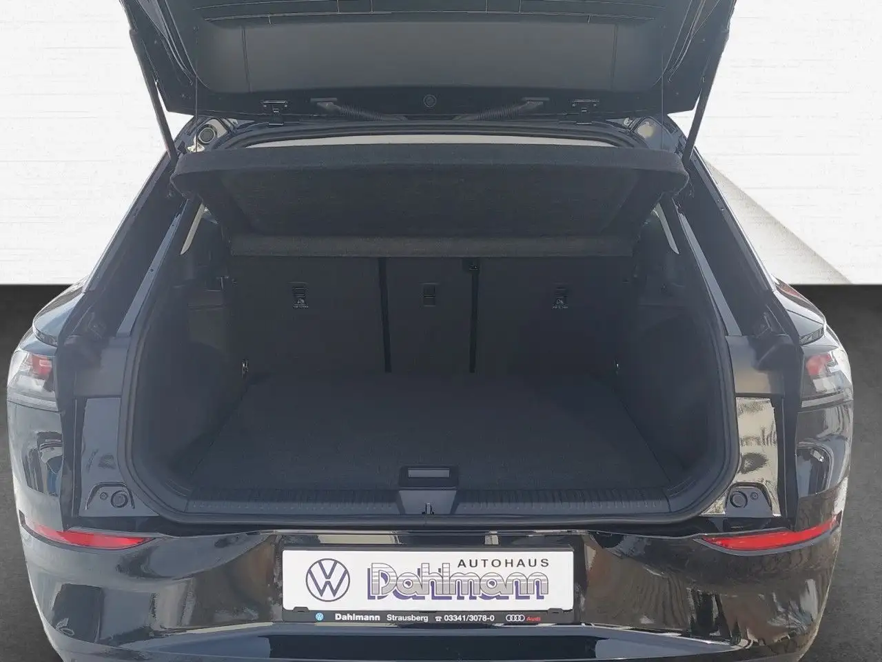 Volkswagen T-Roc T ROC 1.5 eTSI DSG LIFE CARPLAY RFK CLIMATRONIC AC 16