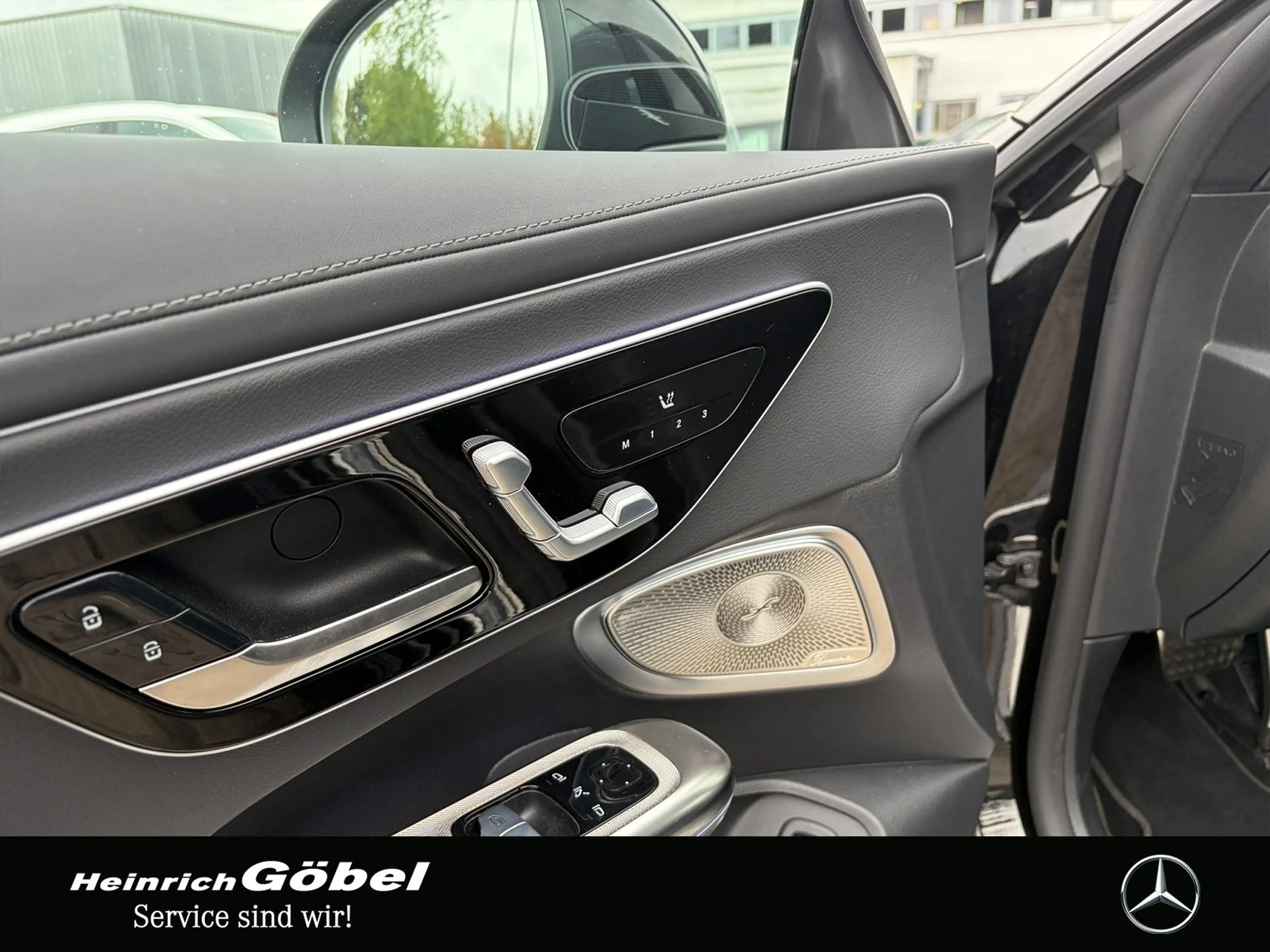 Mercedes-Benz CLE 300 4M*AMG*HEAD-UP*PANO*BURMESTER*MEMORY*360 — photo 9