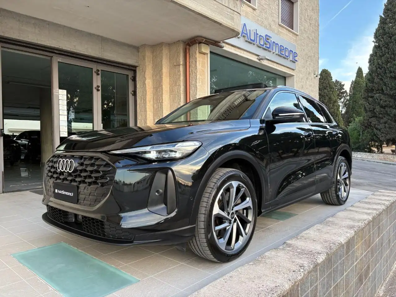 Audi Q5 2.0 TDI mHEV+ S tronic quattro Business Advanced