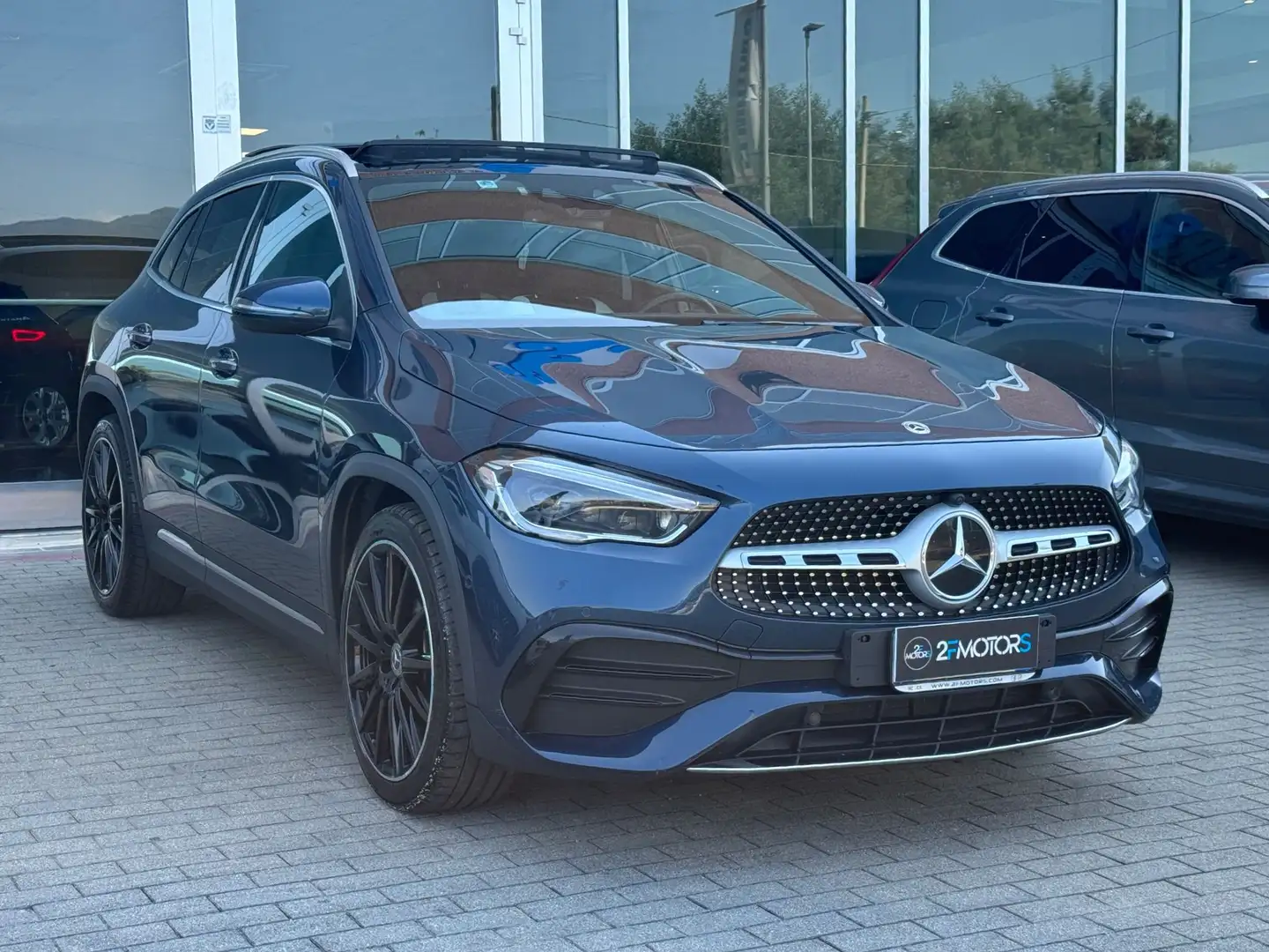 Mercedes-Benz GLA 200 d Premium 4matic auto Blu/Azzurro - 1