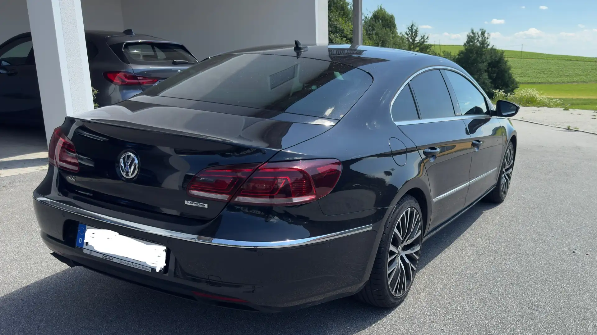 Volkswagen CC 2.0 TDI BlueMotion Technology DSG Sonderausstattun Schwarz - 2