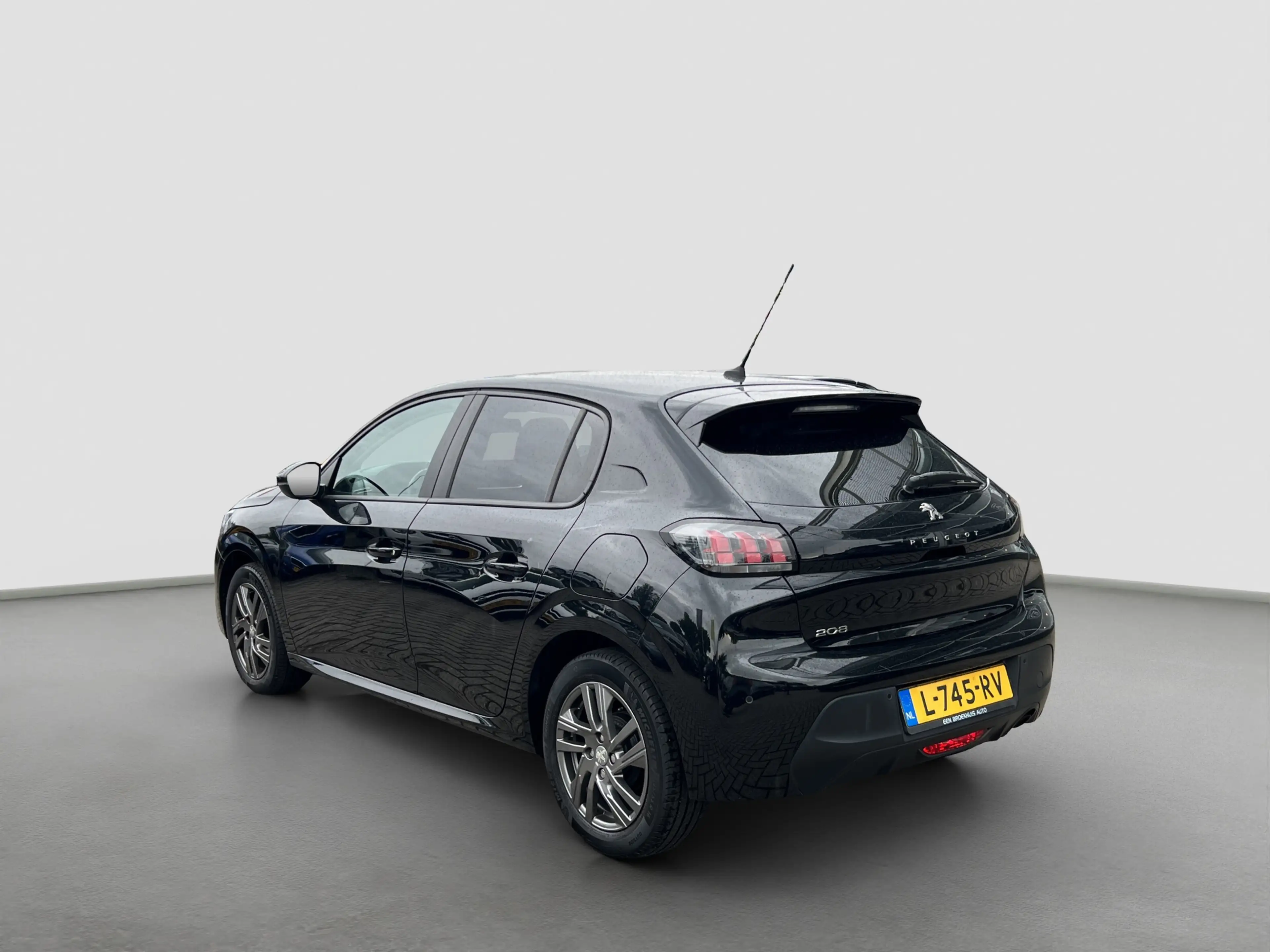 Peugeot 208 1.2 PureTech Active Pack LED | Parkeersensoren | F — photo 2