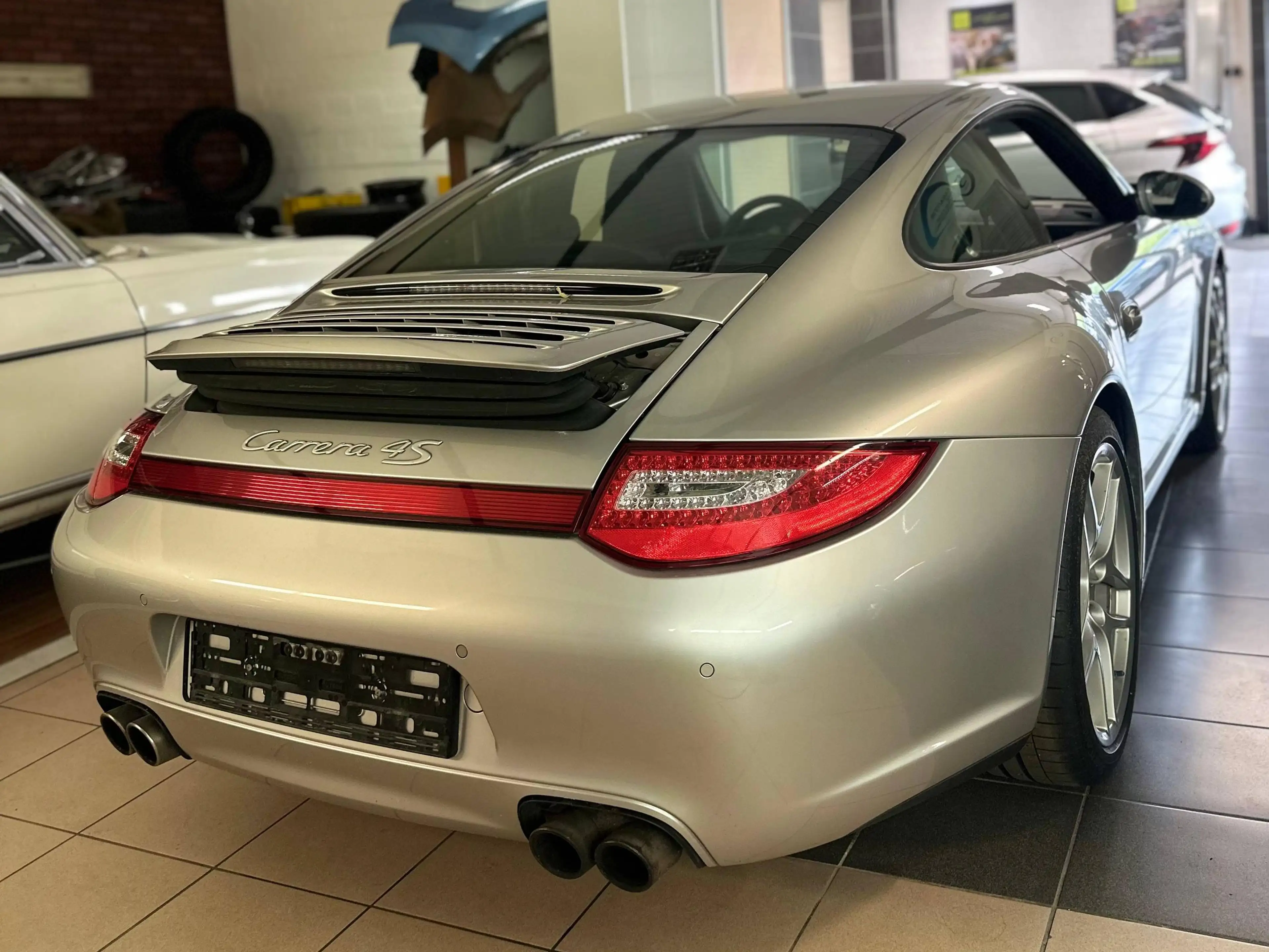 Porsche 997 911 Coupe 911 Carrera 4S PDK — photo 6