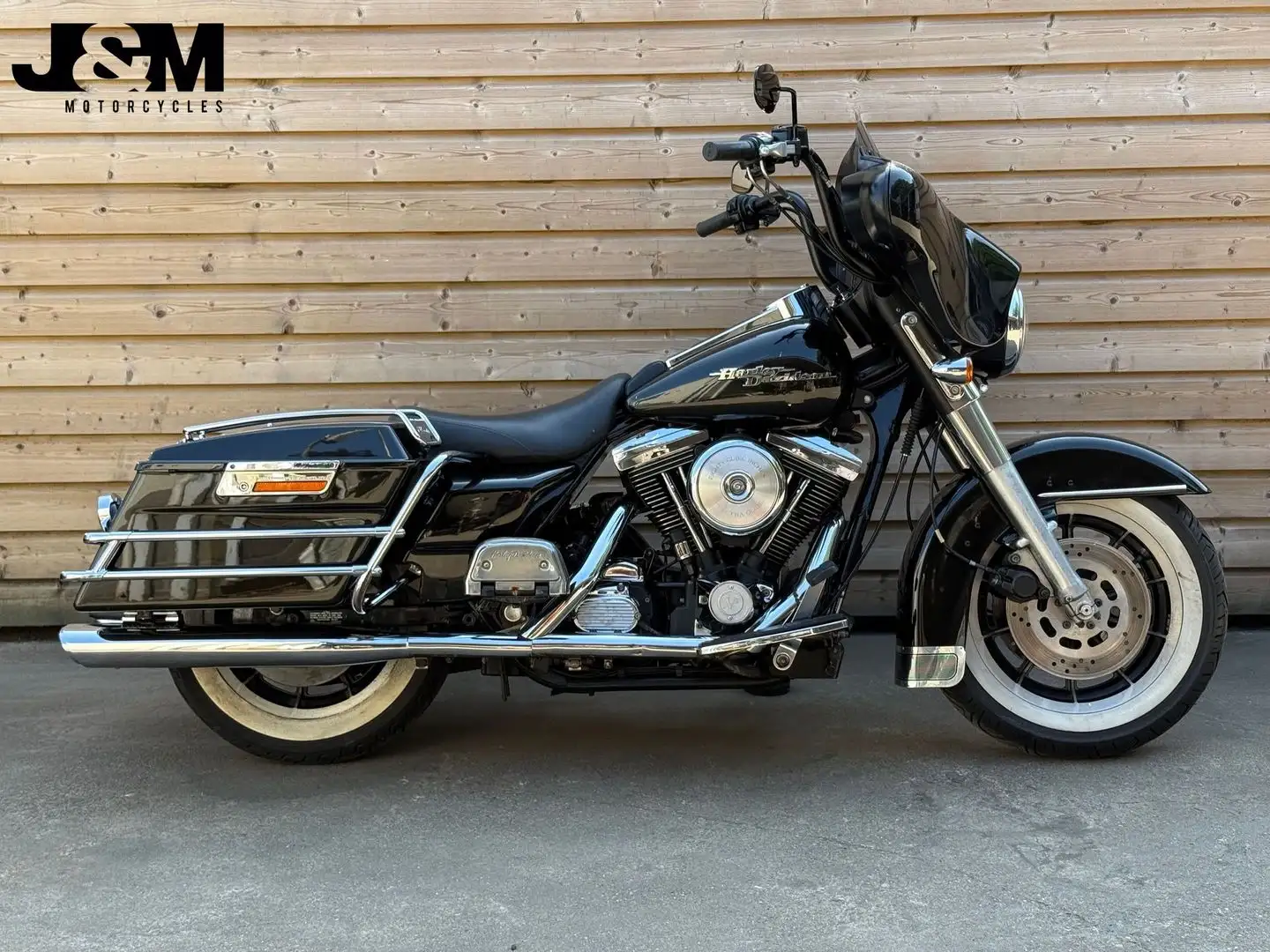 Harley-Davidson Electra Glide ULTRA CLASSIC FLHTCU Zwart - 1