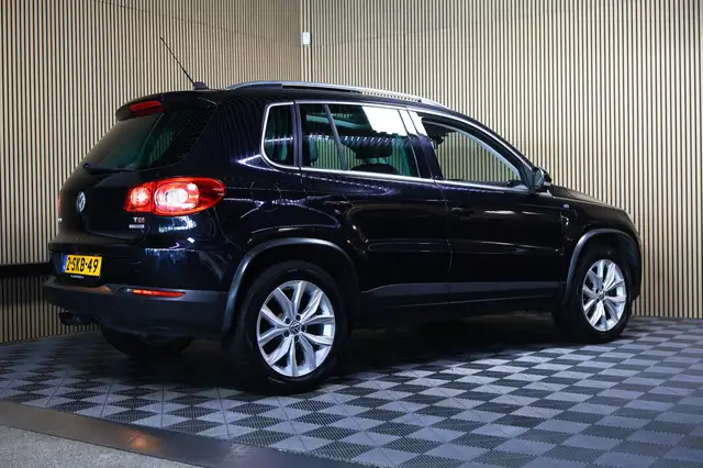 Volkswagen Tiguan view 7