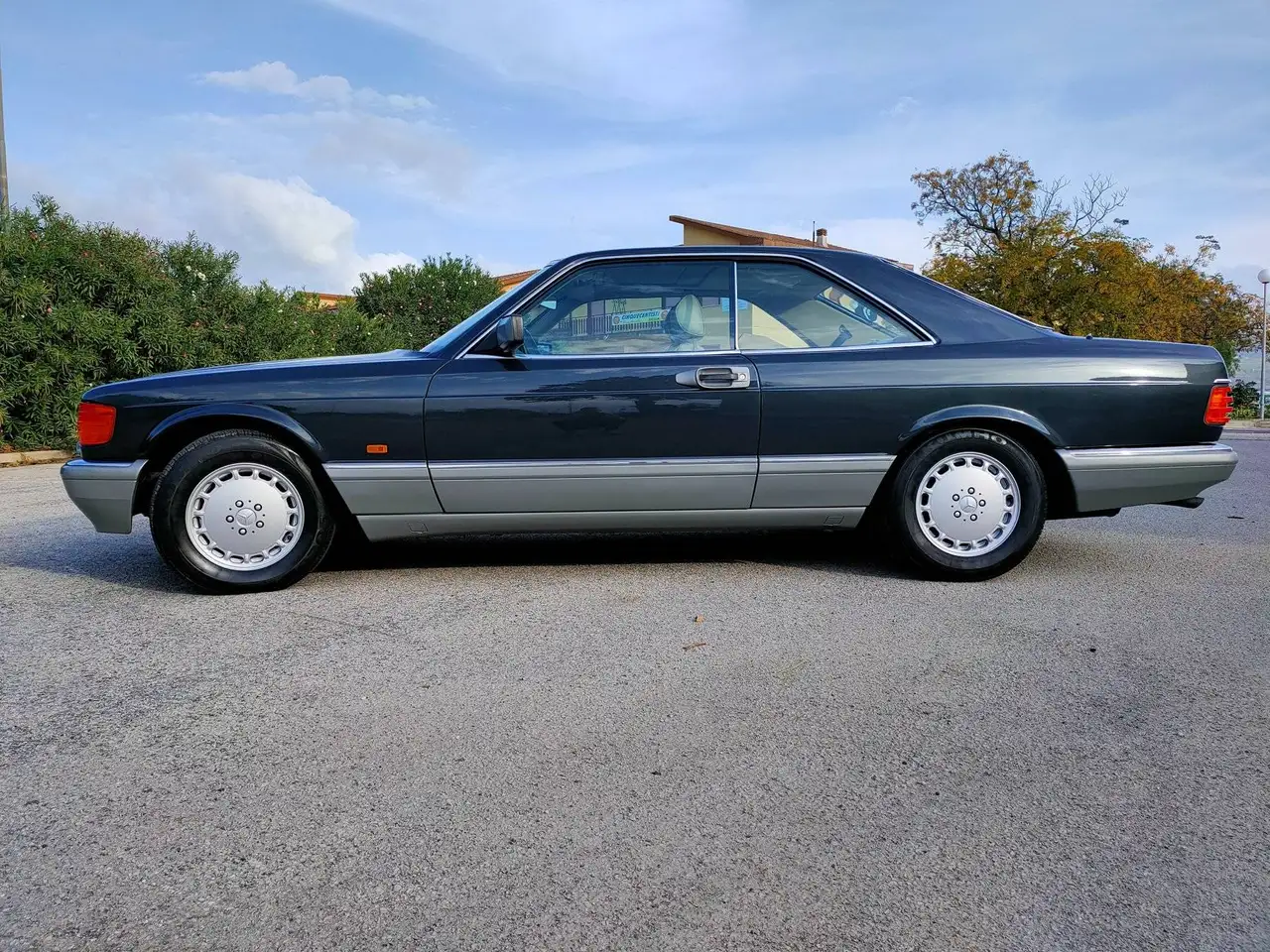 Mercedes-Benz 560 SEC, foto 2