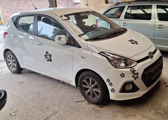 Imagine Hyundai i10 YES!