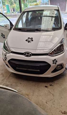 Hyundai i10 YES!